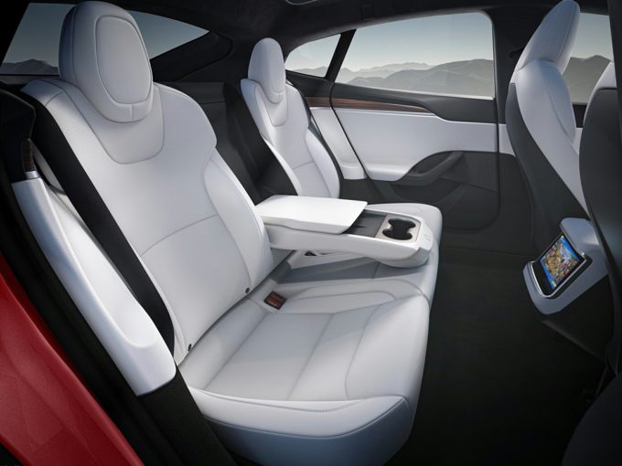 2023 Tesla Model S Interior