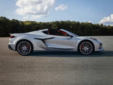 2023 Chevrolet Corvette Nada 2023 Chevrolet Corvette Prices Reviews Vehicle Overview Carsdirect