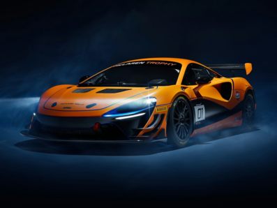 McLaren Artura Review 2024