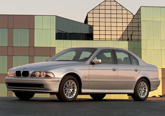 2002 BMW 540 Pictures