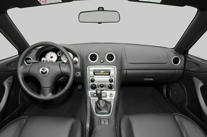 Front seat (full)