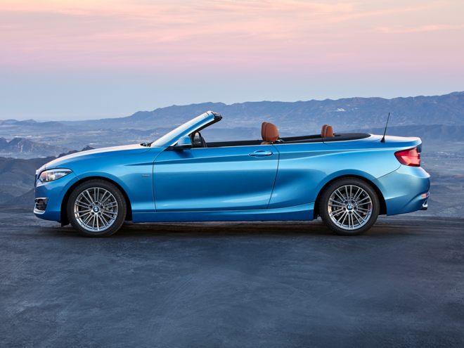 2021 BMW 2-Series Pictures