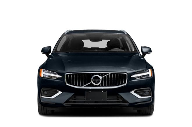 2021 Volvo V60 Pictures