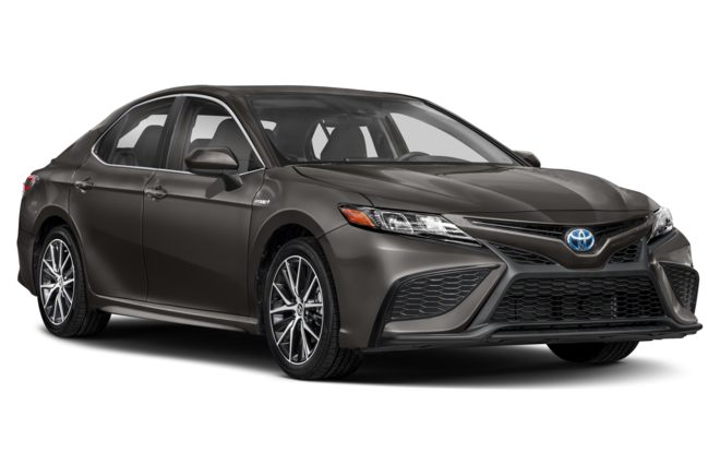 2022 Toyota Camry Hybrid Pictures