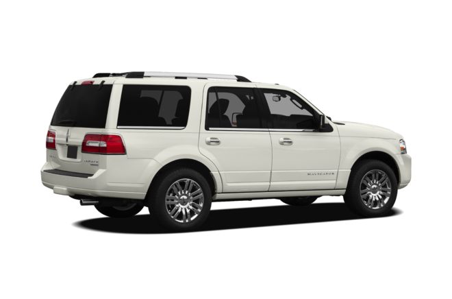 Surround 3/4 Rear - Passenger Side 