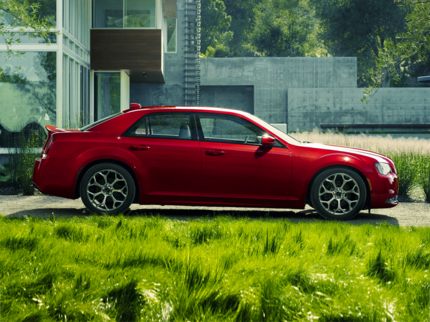 2016 Chrysler 300 : Latest Prices, Reviews, Specs, Photos and