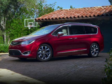 2019 Chrysler Pacifica: Specs, Prices, Ratings, and Reviews