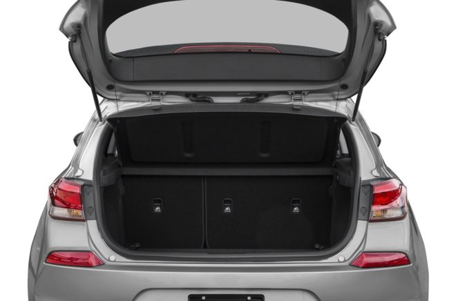 Trunk/Cargo Area/Pickup Box
