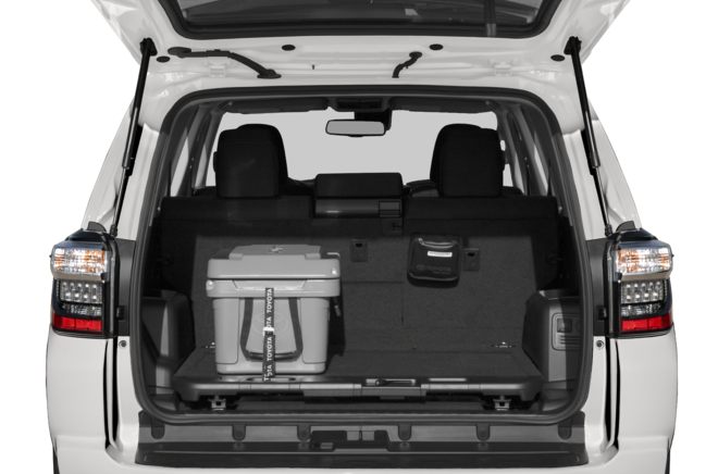 Trunk/Cargo Area/Pickup Box