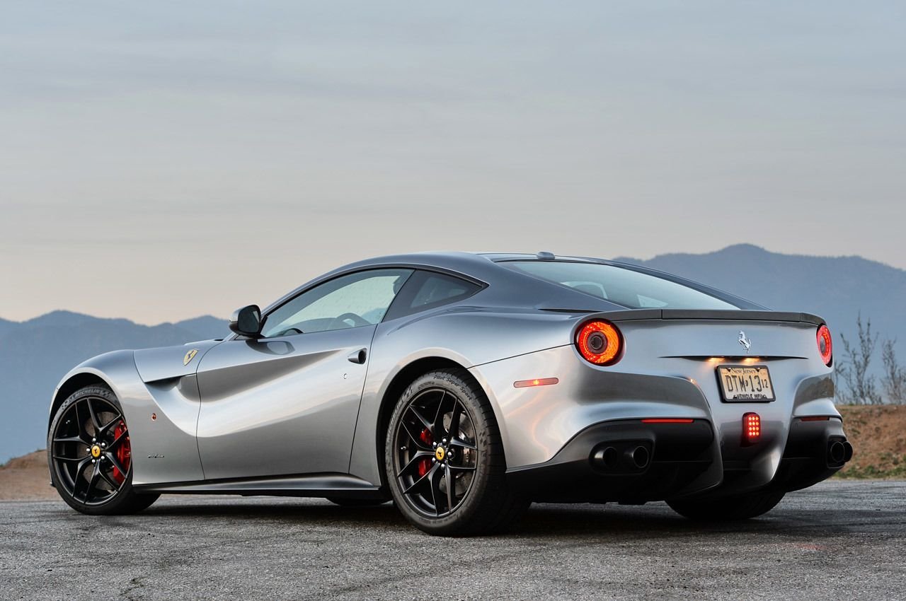 2015 Ferrari F12berlinetta Specs, Price, MPG & Reviews