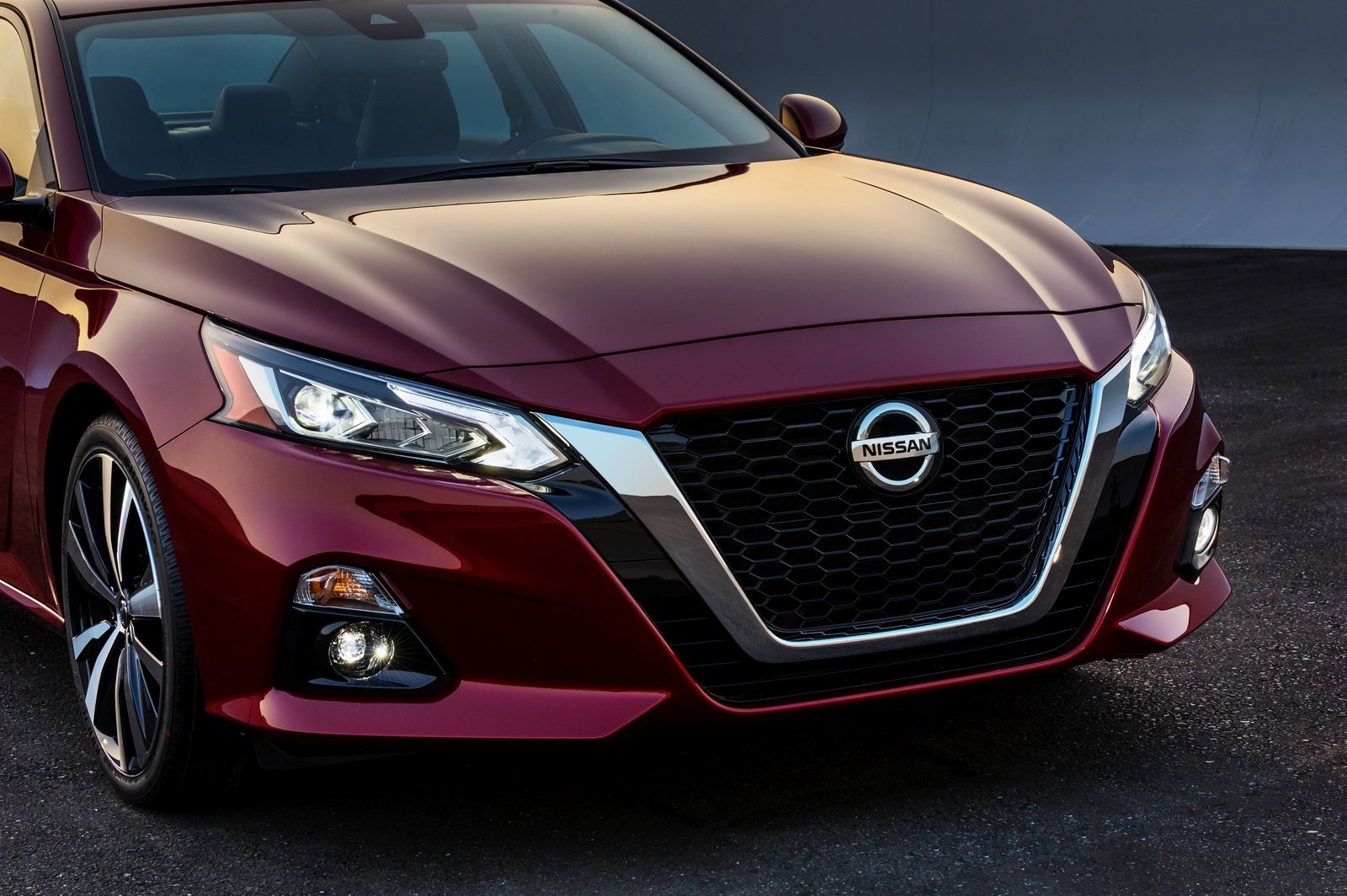 2019 Nissan Altima Deals, Prices, Incentives & Leases, Overview