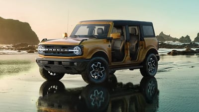 Up Close With the 2022 Ford Bronco Everglades