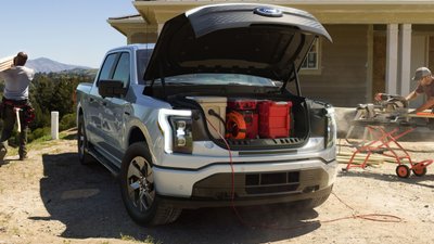 Frun Facts About the 2022 Ford F-150 Lightning's Frunk