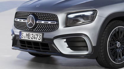 2023 Mercedes-Benz GLB-Class front grille