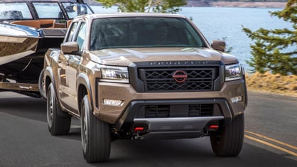 2023 Nissan Frontier front