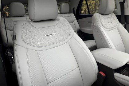 2025 Ford Explorer: Reviews, Prices, Ratings and Specs