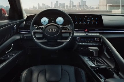 2025 Hyundai Elantra: Specs, Prices, Ratings, and Reviews