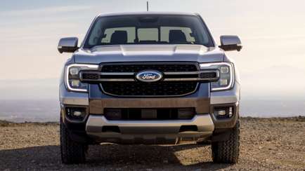 How Does the Dealer Aid with Trade-Ins for Consumers Looking to Upgrade to a New Ford Design? thumbnail