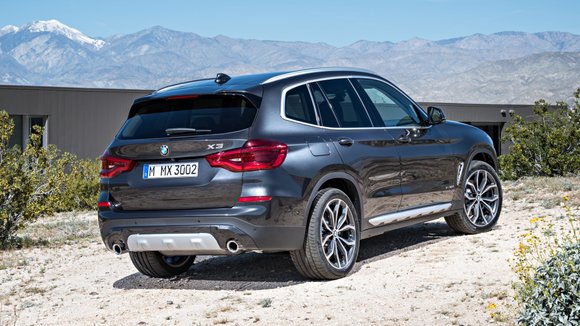 BMW X1 vs. X3 - CarsDirect