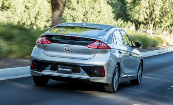 Hyundai Expands Ioniq EV Sales Outside CA  CarsDirect