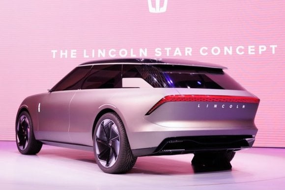 Lincoln 2024 suv electric