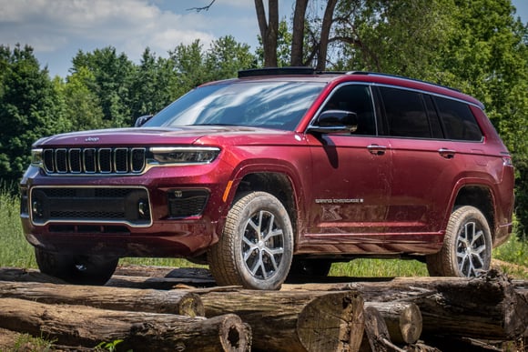 Jeep Grand Cherokee SUV red color