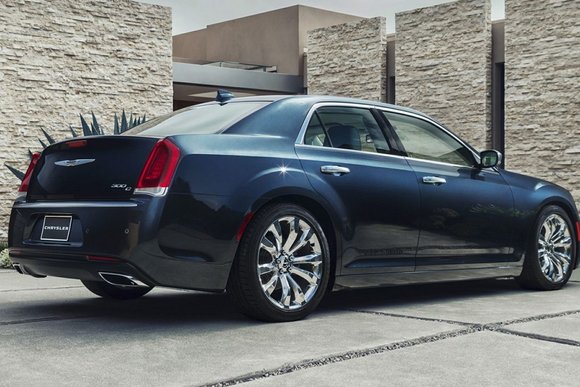 21 Chrysler 300 Will Be Sold In Just 2 Styles Carsdirect