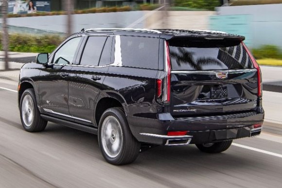 2021 Cadillac Escalade Leases Can Be 10 More Than 2020 Model Carsdirect