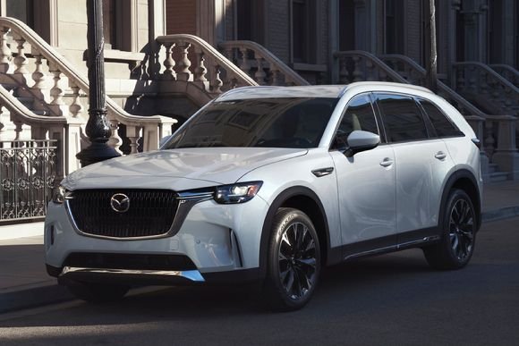 2024 Mazda CX-90