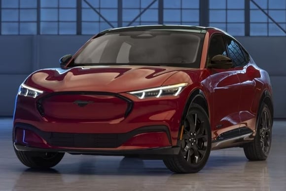 Best Memorial Day Car Deals For 2023 - CarsDirect