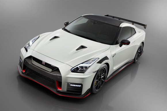 meddelelse spil opbevaring 2020 Nissan GT-R NISMO Getting New Performance Upgrades - CarsDirect