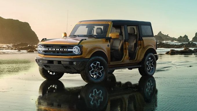 Ford Creates Rugged-Looking Bronco Clothing