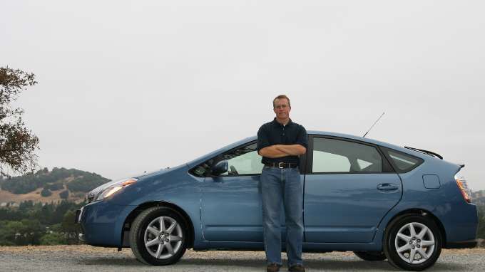 How To Ly For A Hybrid Car Tax Break Carsdirect How To Ly For A Hybrid Car Tax Break