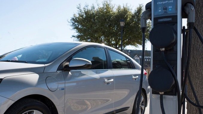 California Hybrid Rebate >> California S Plug In Rebate Program Is Low On Money Again Carsdirect California Hybrid Rebate >> California S Plug In Rebate Program Is Low On Money Again Carsdirect