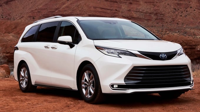 Toyota Interest Rates Are Higher Than Rolls-Royce - CarsDirect