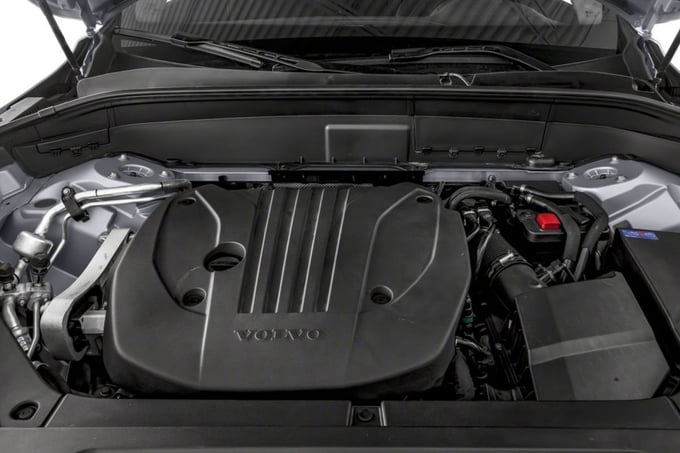 2024 Volvo XC90 Engine