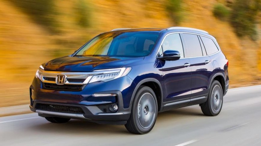 2019Honda Pilot Elite 014 Medium Source 2  600746 