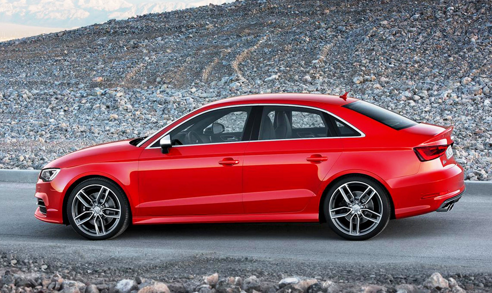 Audi A4 Side