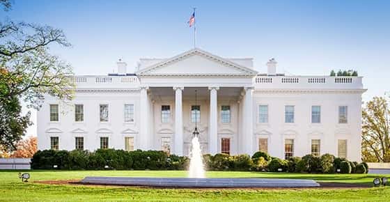 Image of the white house. 