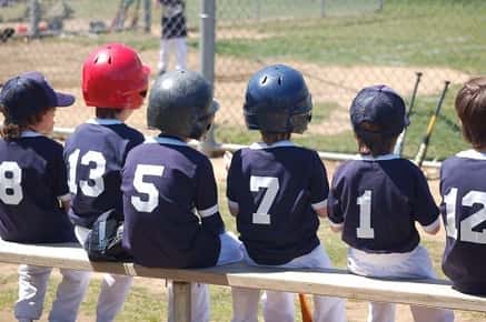 Image of a kids baseball team. 
