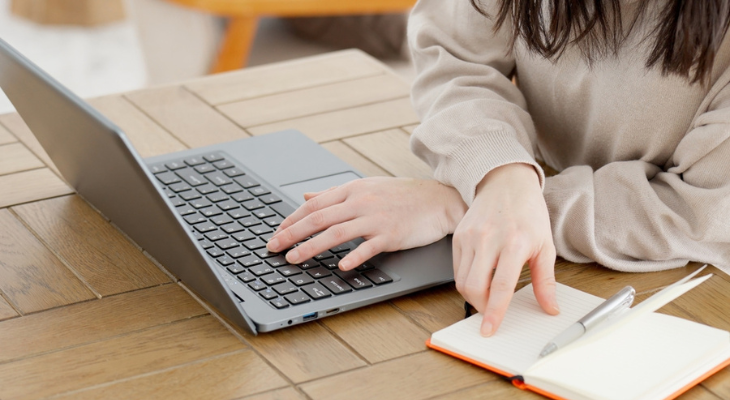 Woman looks for the right chiropractor near her.