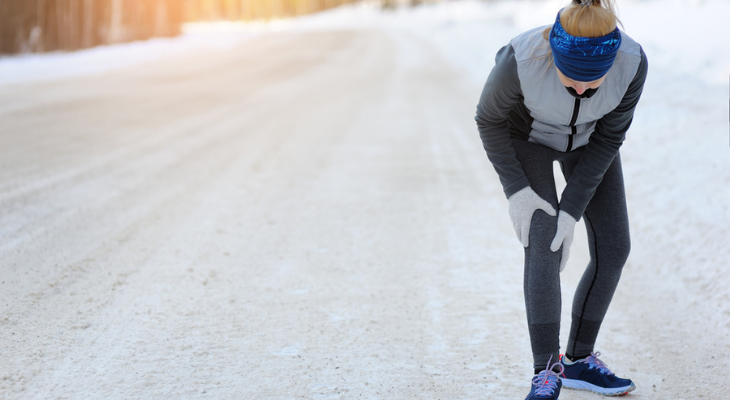 Women experiencing pain in the cold