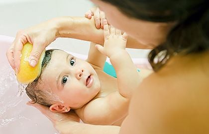 acne-newborn-bathing.jpg