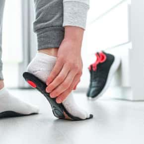 A Podiatrist's Guide to Foot Pronation vs. Supination - New York
