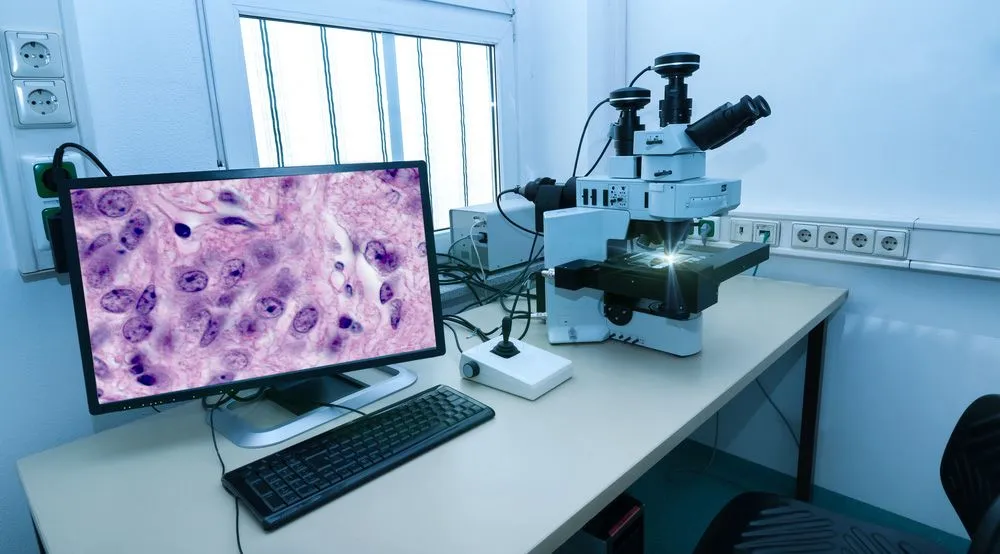 Pathology machine and microscope