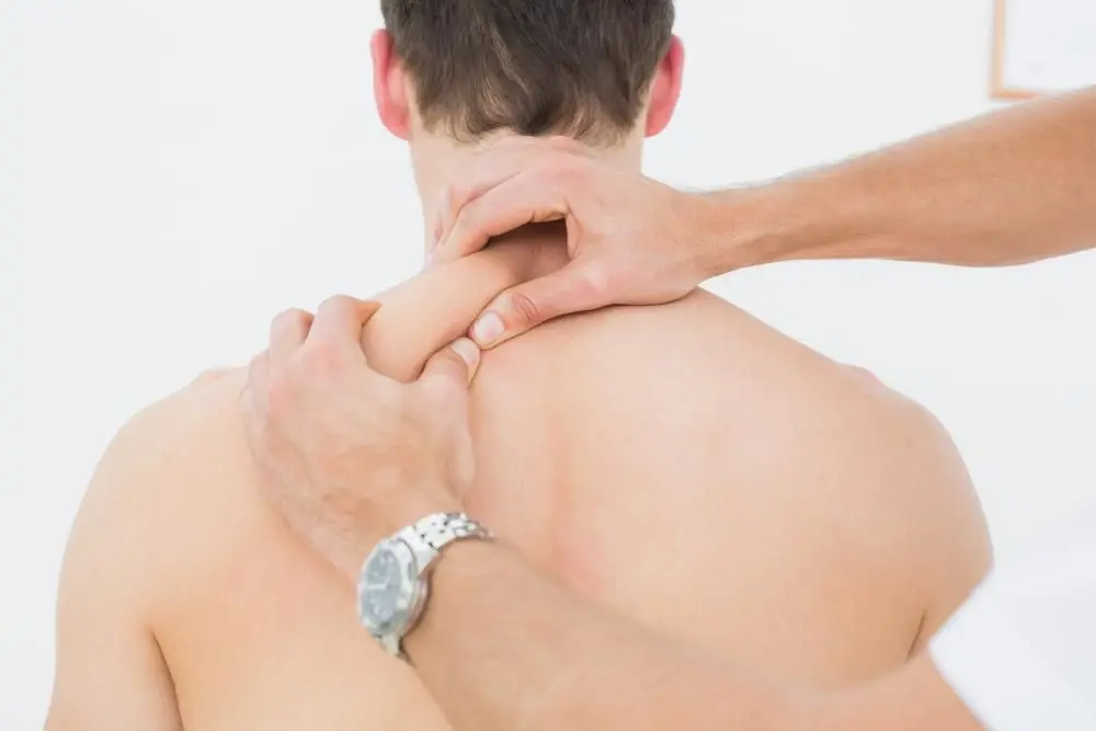 Symptoms of Upper Back Pain