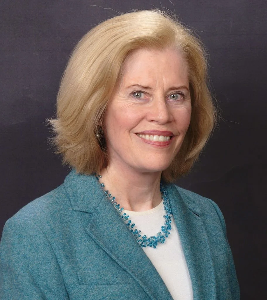 Dr. Lynne Kavulich