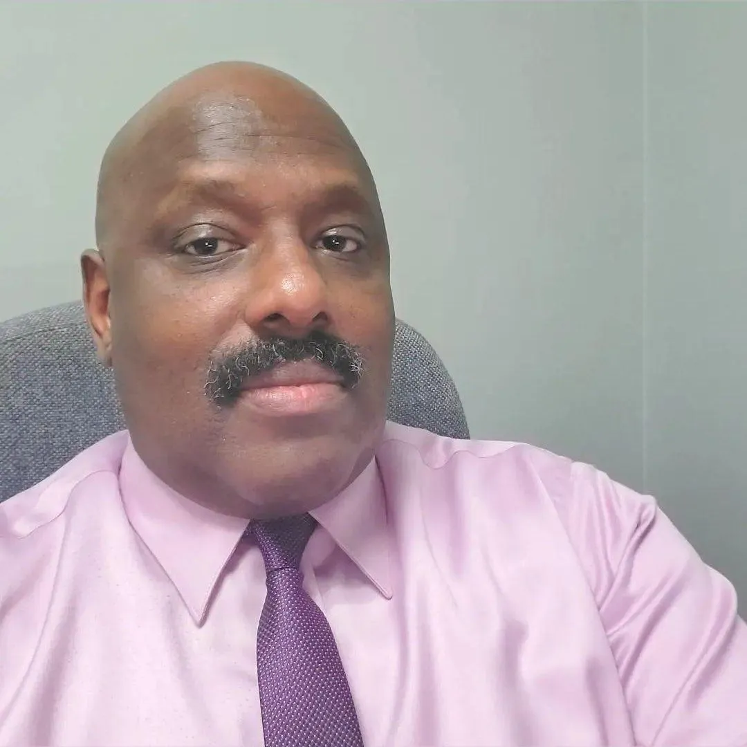 Dr. Darryl T. Linder