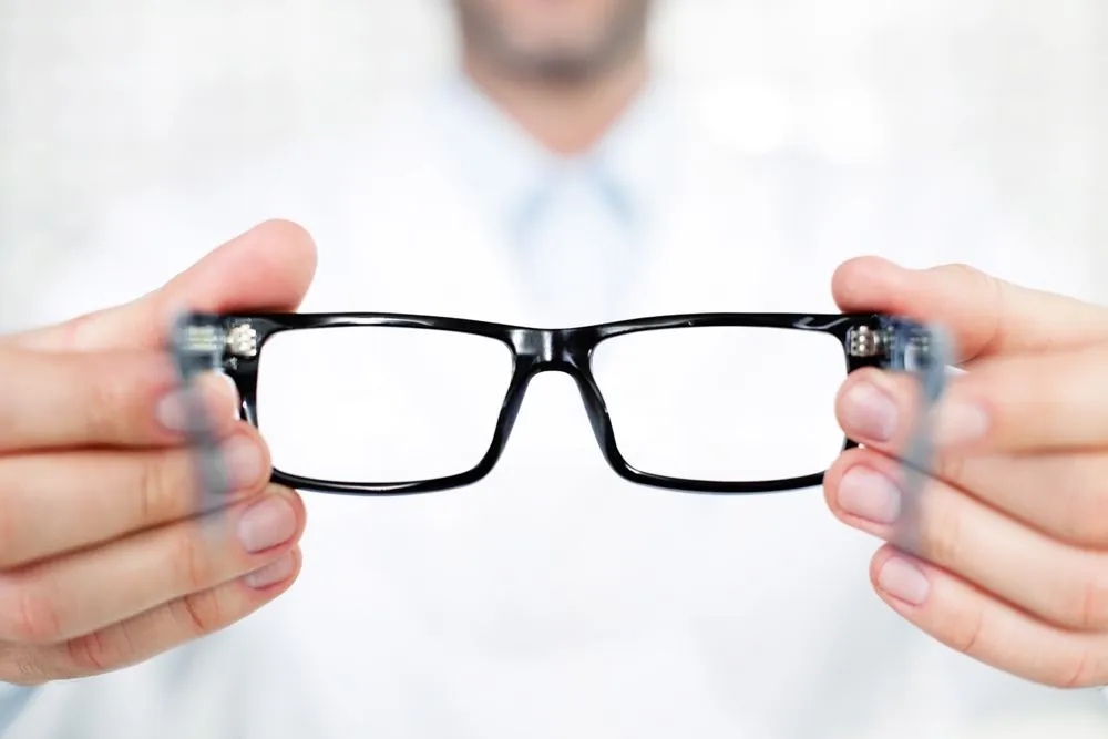 Eyeglasses FAQS