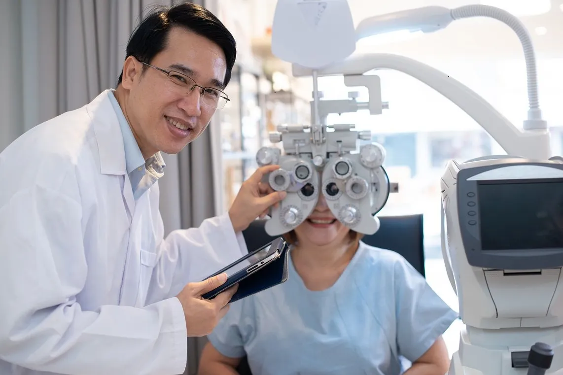 eye_exam_at_every_age